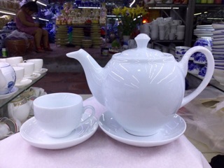 Ấm chén sứ cao cấp