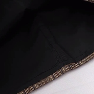 Chân váy kẻ caro basic