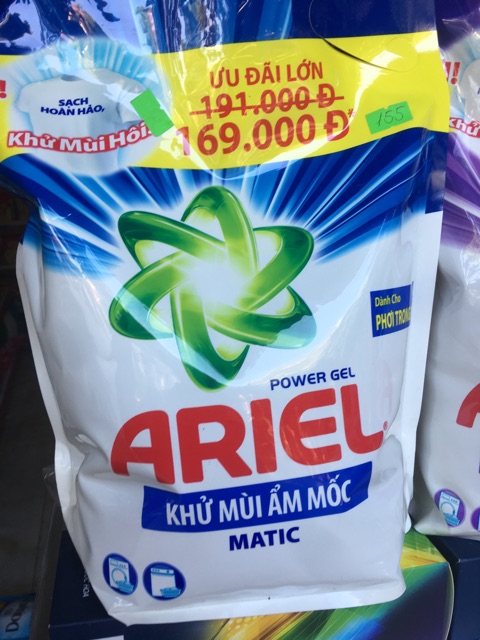 NƯỚC GIẶT ARIEL MATIC GIỮ MÀU 3,25kg