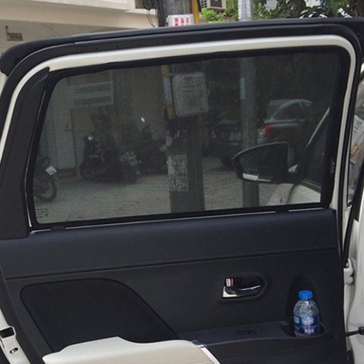 Rèm chắn nắng xe Toyota Rush 2018 2019 2020 2021 2022 có nam châm cao cấp