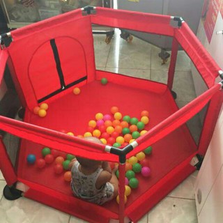 Quây bóng lục giác cho bé