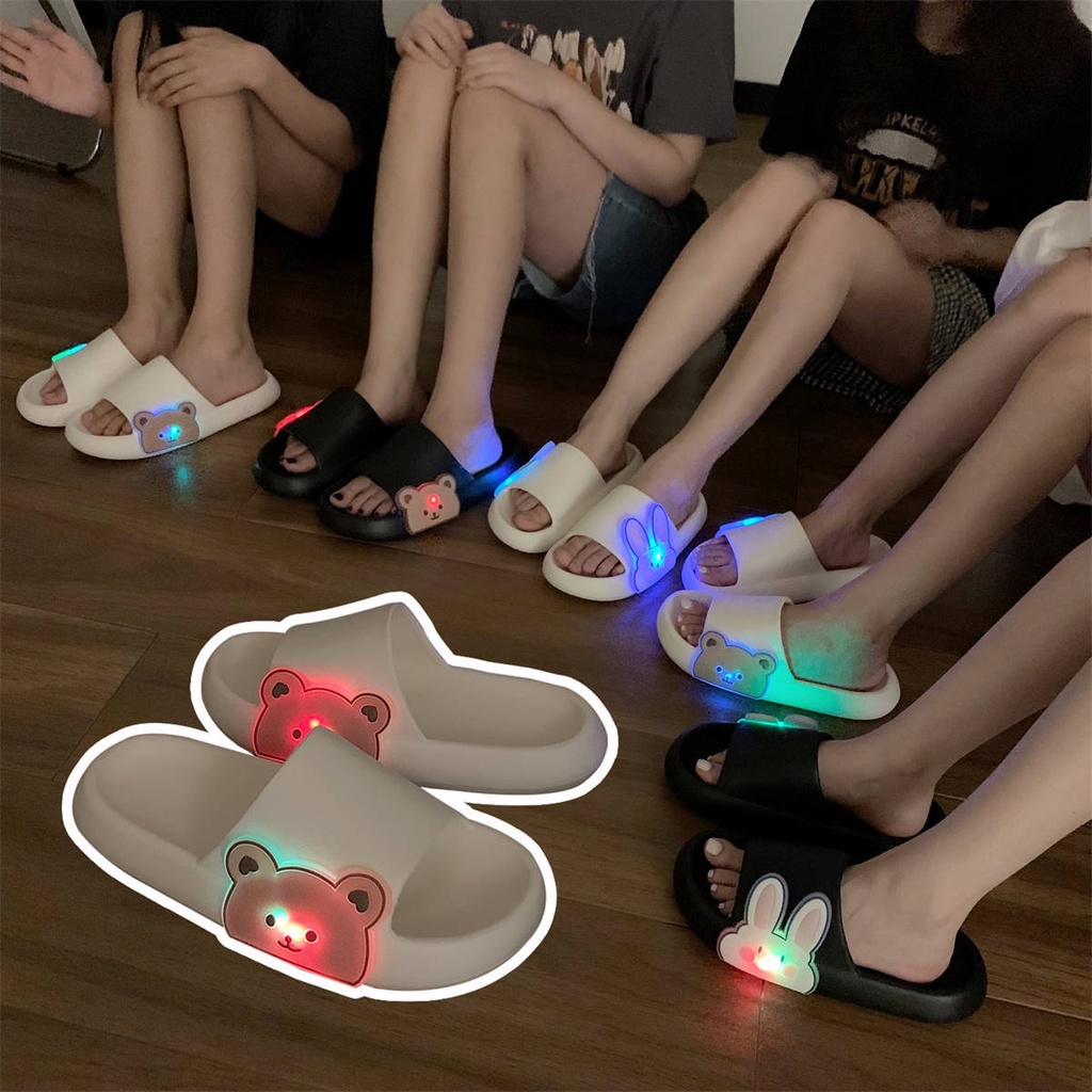 Dép Nữ Quai Ngang Gấu Đèn Phát Sáng Siêu Hót