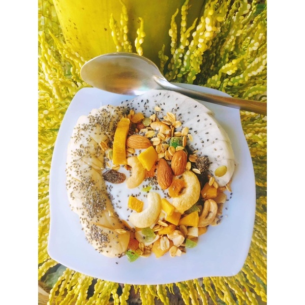Ngũ cốc nguyên hạt Granola 1kg - Ngũ cốc Granola vị mật ong