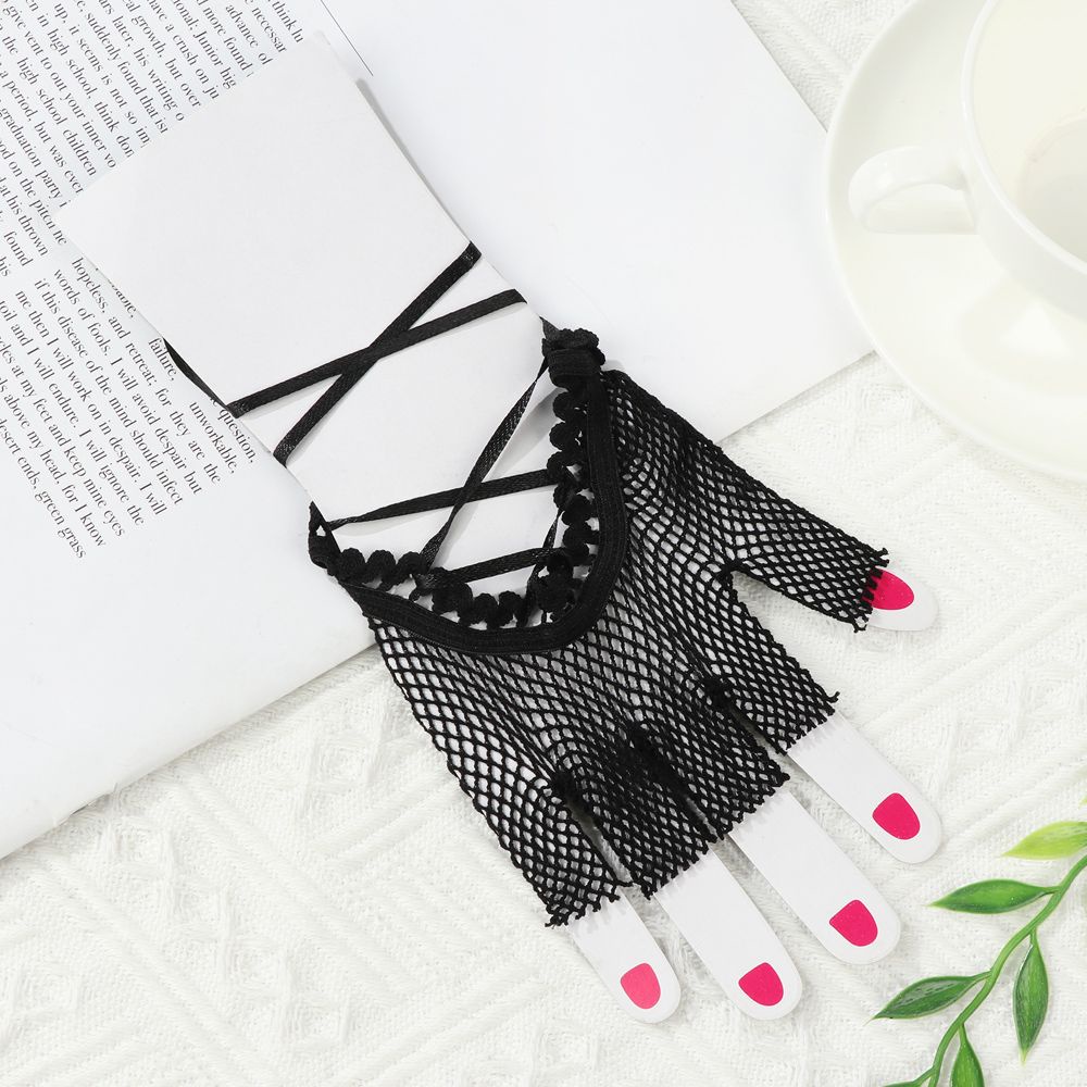 Găng Tay Ren Lưới Hở Ngón Màu Đen Phong Cách Gothic Lolita Quyến Rũ Cho Nữ