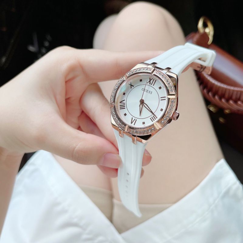 Đồng hồ nữ Guess trắng 36mm siêu đẹp