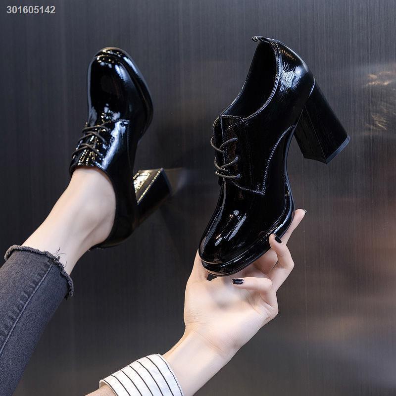 Giày Cao Gót Da Mềm Mũi Tròn Phối Khóa Cài Thời Trang Thu Đông 2020 Cho Nữ