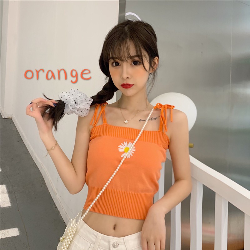 [Mã FASHIONT4WA2 giảm 10K đơn 50K] Áo hai dây nữ dệt kim thêu hoa cúc 9 màu phong cách Hàn Quốc | BigBuy360 - bigbuy360.vn