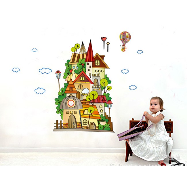 Decal trang trí tường Nhà Dính Chùm sặc sở