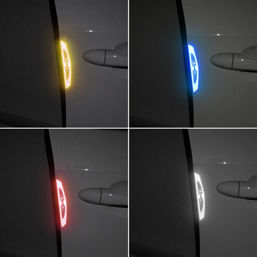 Set 4 miếng dán phản quang trang trí cho cửa xe hơi