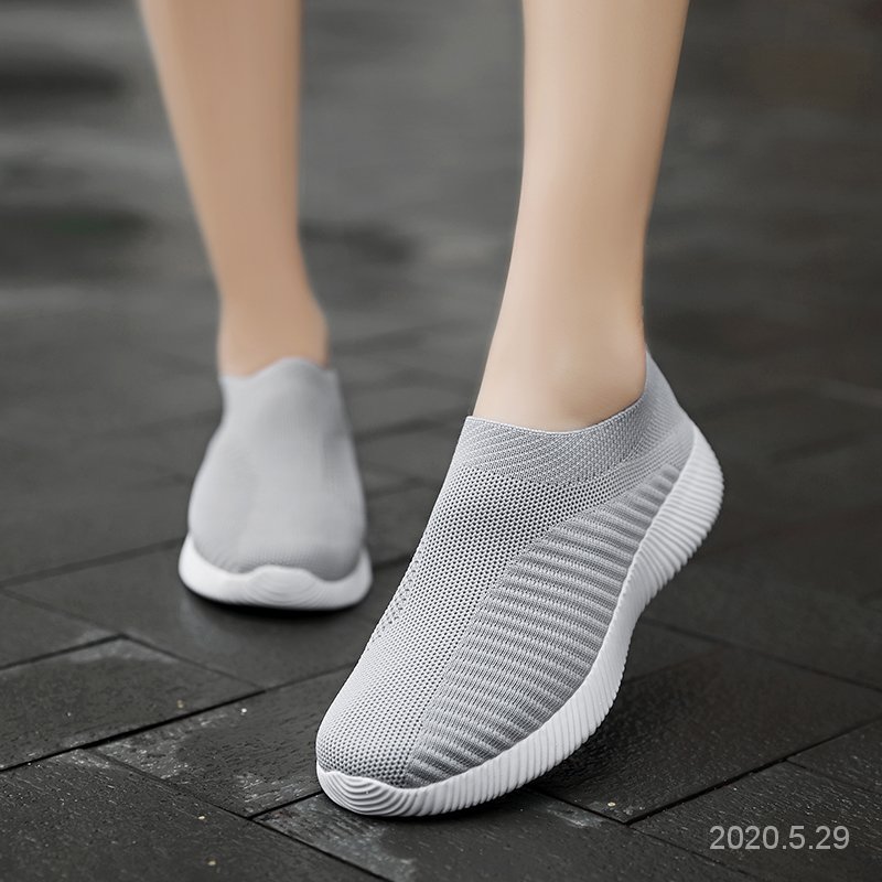 Giày Lười Thể Thao Phối Tất Cỡ Lớn Thiết Kế Trẻ Trung Cho Nữ | BigBuy360 - bigbuy360.vn