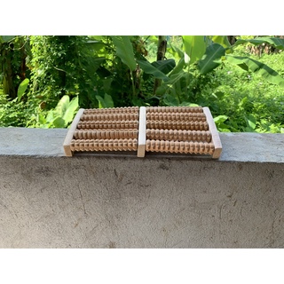 Bàn lăn chân gỗ massage chân