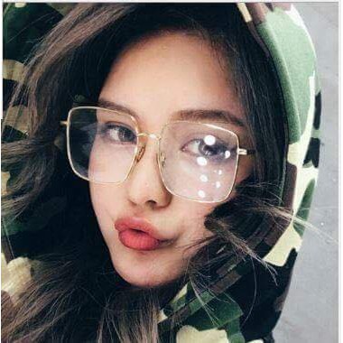 kính vuông to hàng đẹp | BigBuy360 - bigbuy360.vn