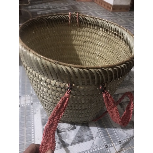 Gùi đeo sau lưng