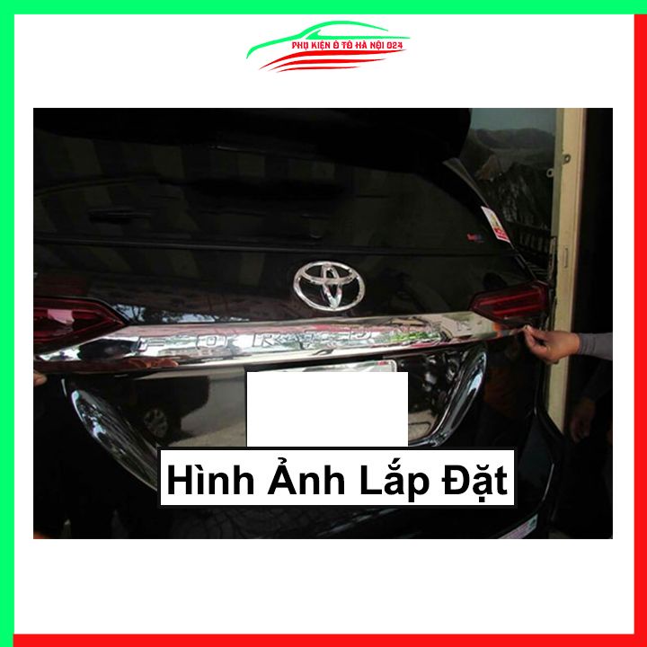 Ốp tay mở cốp mạ Crom Fortuner 2017-2021 trang trí xe chống va đập hiệu quả