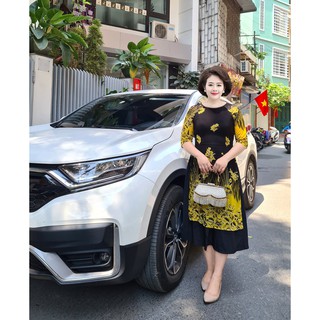 Áo dài cách tân liền váy tuối trung niên