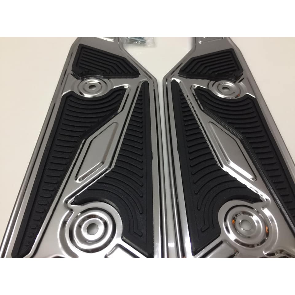 Thảm để chân inox cho xe AIR BLADE 2016-2019