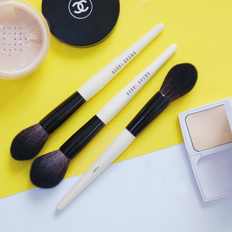 Cọ Đánh Phấn Phủ Bobbi Brown Powder