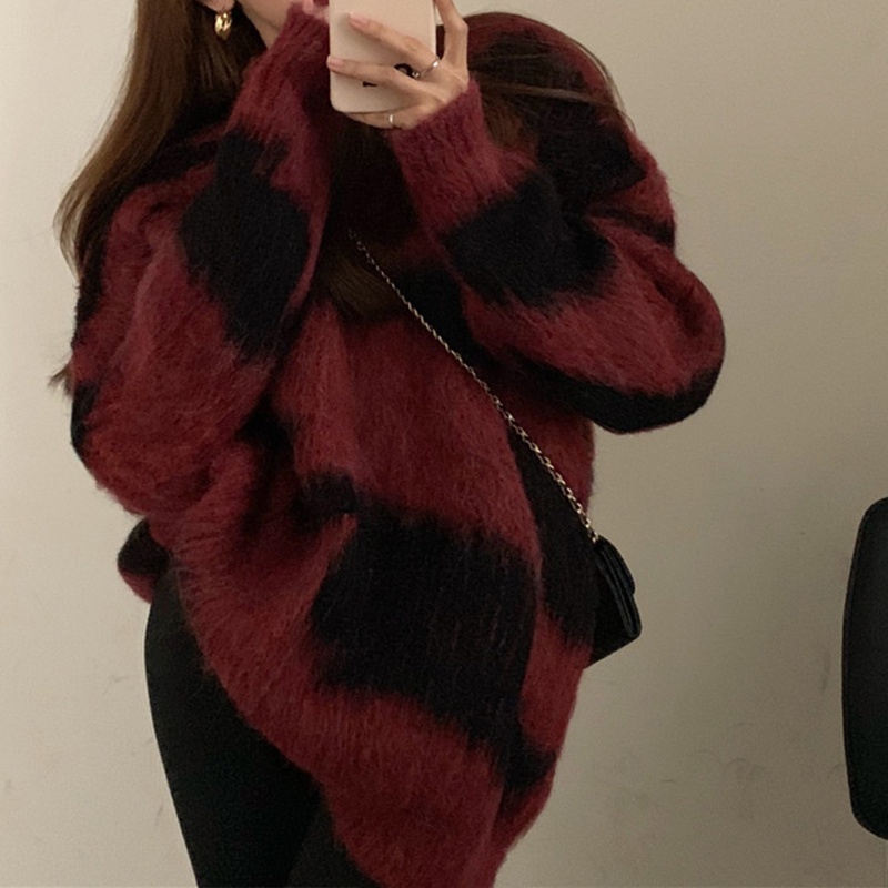 Áo Sweater Dệt Kim Tay Dài Kẻ Sọc Màu Gradient Cá Tính Cho Nữ