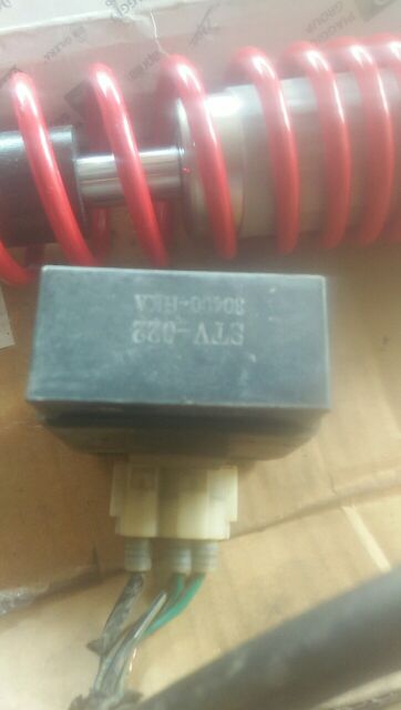 Ic của attila hàng Rã Xe