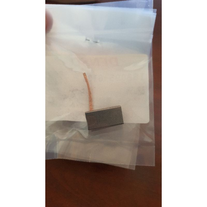 Chổi than quạt dàn nóng Samco