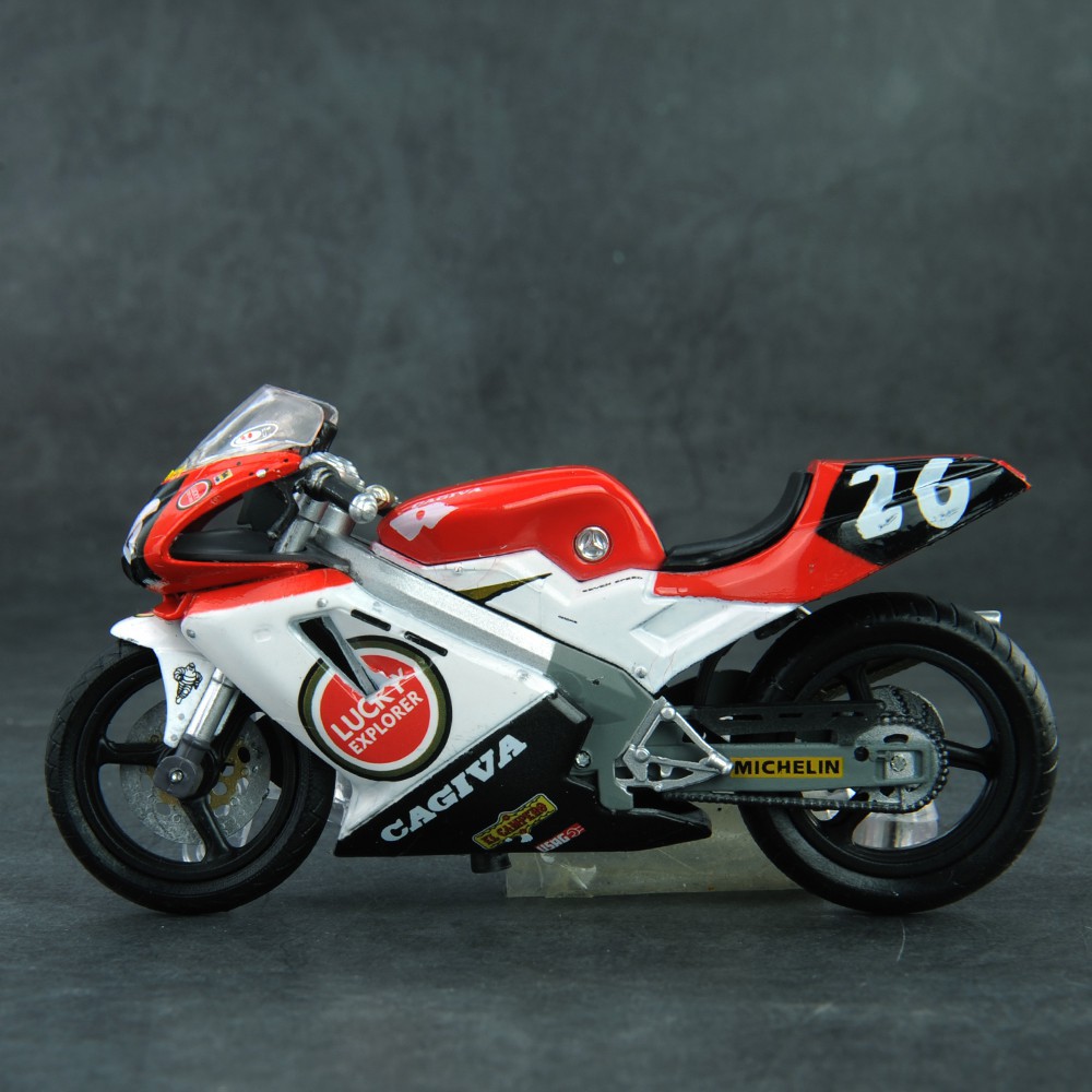 Đồ Chơi Mô Hình Xe Mô Tô 9 Loại 1 / 18 Ixo-Zezaa Valentino Rossi # 46