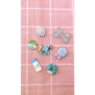 Set charm theo chủ đề