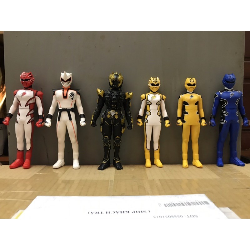 Đồ chơi Soft vinyl Mô hình nhựa dẻo Siêu nhân Mãnh thú Juken Sentai Gekiranger Power Rangers Jungle FurĐo