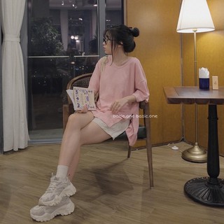 Áo phông xẻ tà