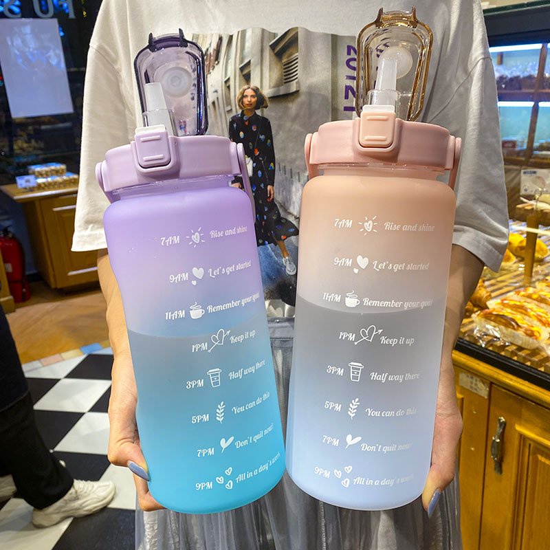 Bình Nước 2L Có Vạch Báo Giờ Uống Nước - Chất Liệu An Toàn - Chính Hãng TopBody - T2-BNGYM04