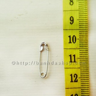 Kim băng nhỏ treo mác quần áo