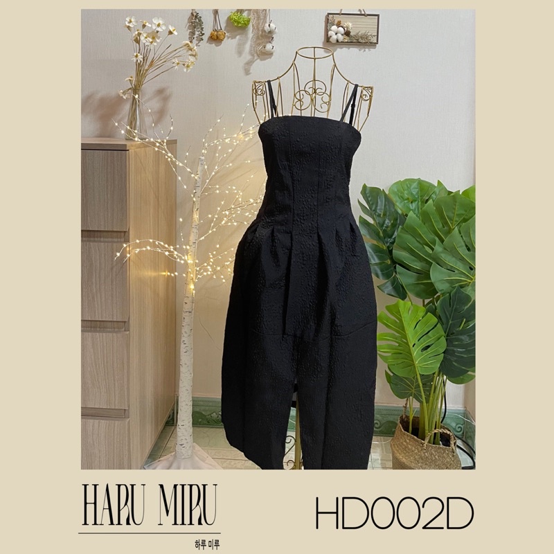 - Đầm 2 dây midi tiểu thư 2 màu đen,trắng