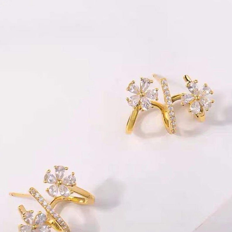 Khuyên tai bạc Khuyên cành hoa ôm vành tai Van Jewelry V10723 điệu đà