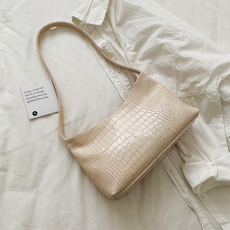 Hot trend _ Túi kẹp nách da vân cá sấu _ H14