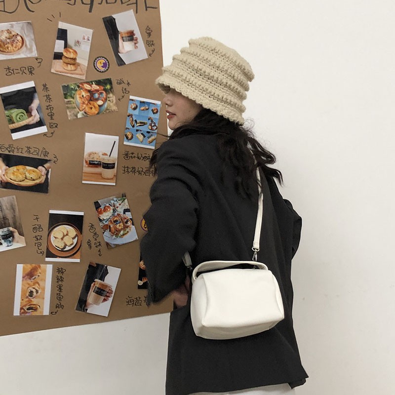 Túi đeo chéo kiểu dáng thời trang phong cách Hàn Quốc cho nữ IELGY