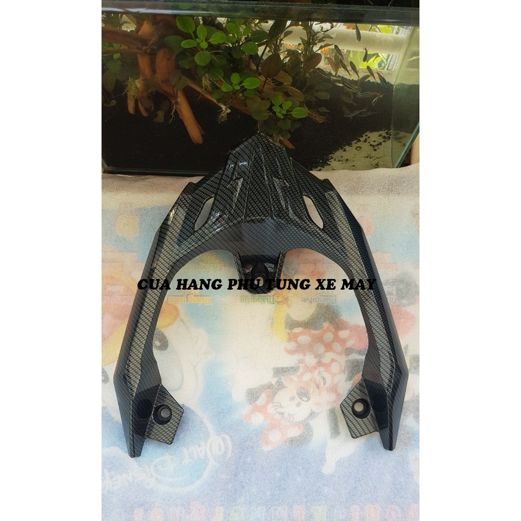 Ốp cảng sau xe AirBlade 2020 cacbon
