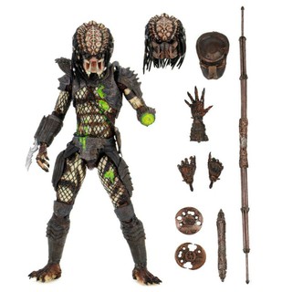 Mô hình NECA Ultimate City Hunter Predator Battle Damage