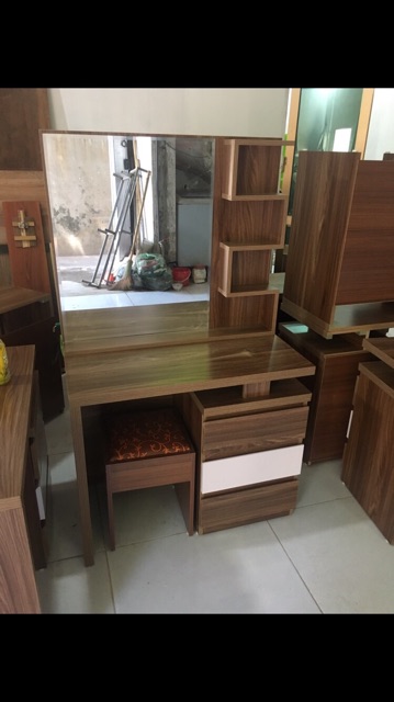 Bàn trang điểm min 80