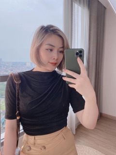 Áo thun nhũ lệch vai