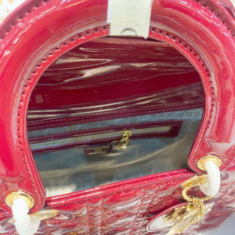 Túi xách Dior 9. 2022.