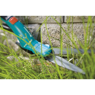 Kéo cắt cỏ cầm tay gardena 08733-20