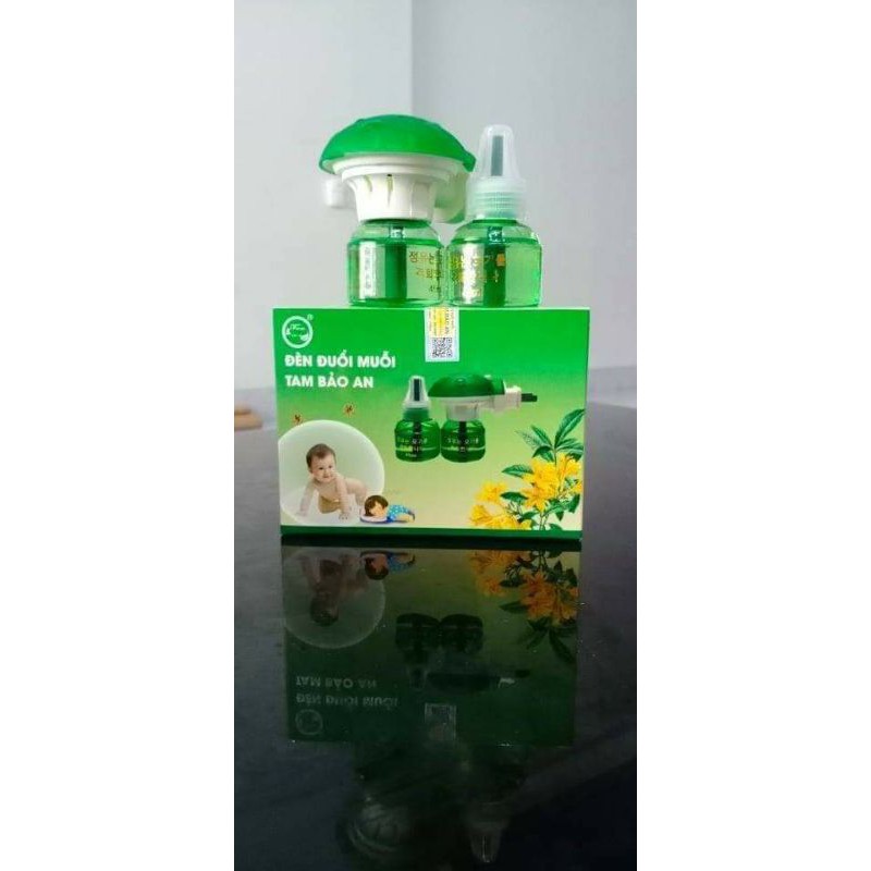 1 bộ đèn và 13 tinh dầu