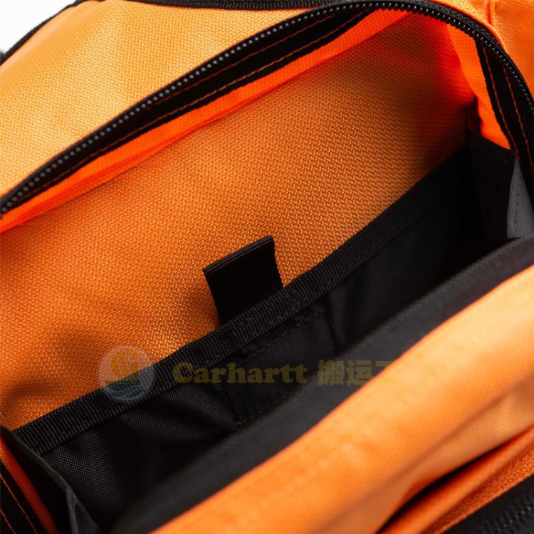 Túi đeo chéo Carhartt kiểu dáng đơn giản thường ngày dành cho nam