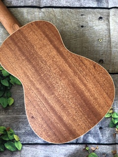 Đàn Ukulele Concert Full Gỗ Có Equalizer - CB25