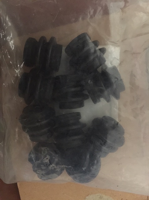 Cao su chụp bụi ắc phanh kia morning 2003-2020 huyndai i10grand