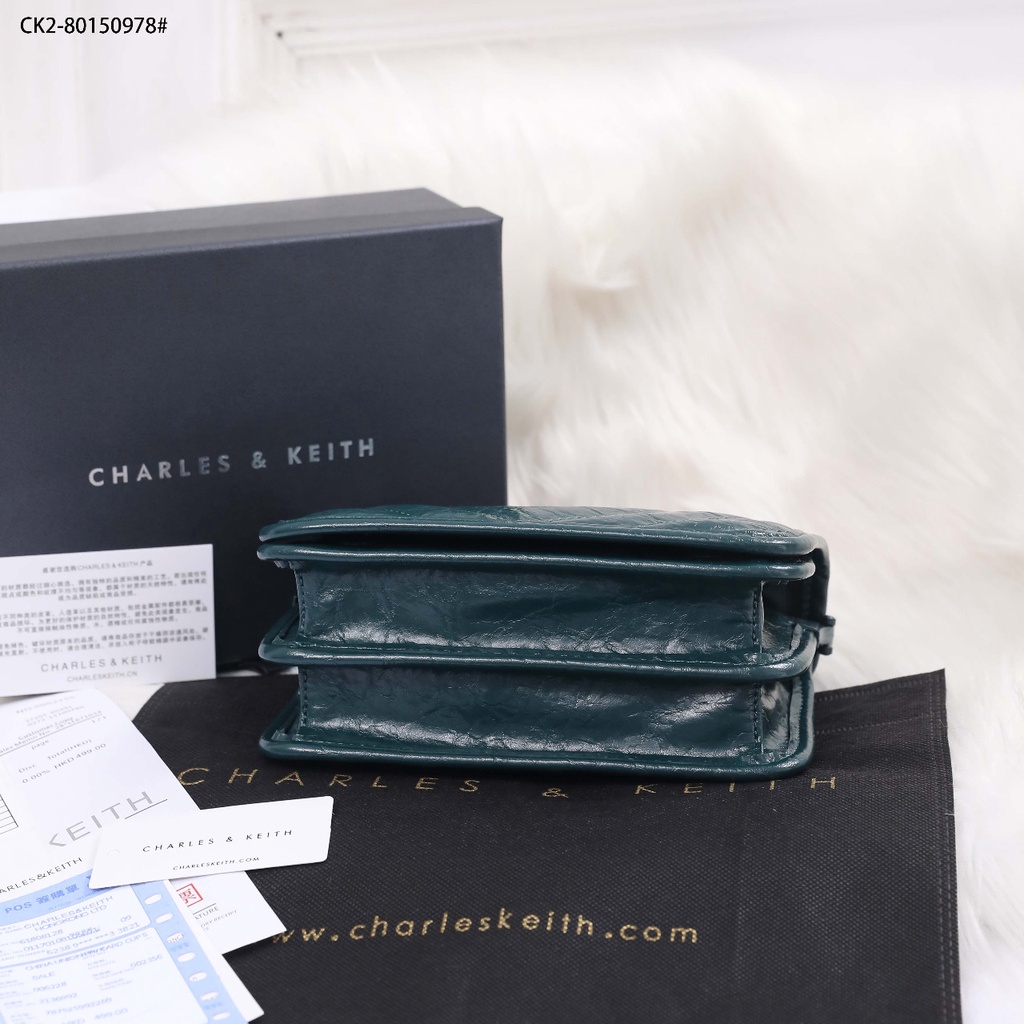 Túi Đeo Chéo Bằng Da Charles and Keith Qulited CK280150978