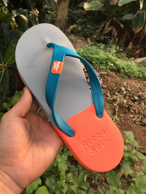 Tông Thái Rubber Soul