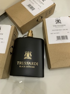 Nước hoa trussadi black extreme 100ml tester