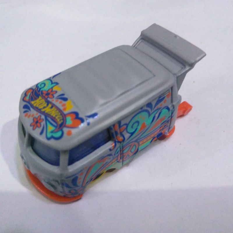 xe Hotwheels Volkswagen Kombi , xe đẹp như mới