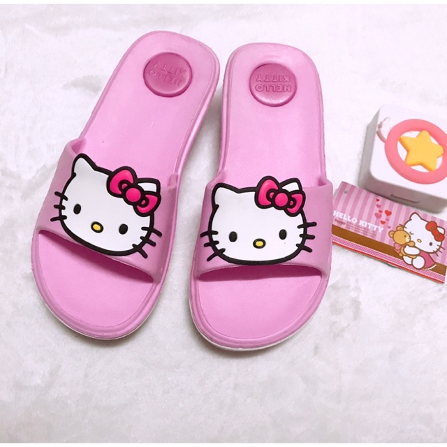 Dép bé gái HelloKitty