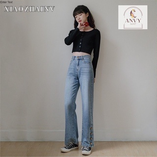 Áo cardigan dài tay croptop.